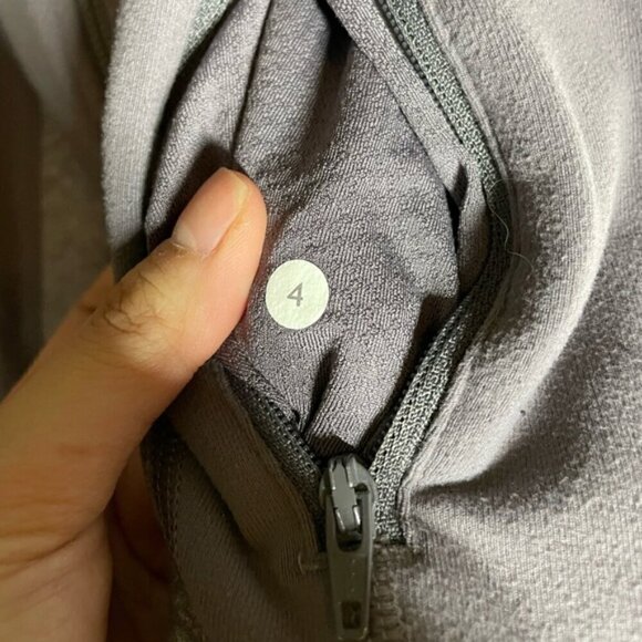 Lululemon In Stride Jacket size 4 - Picture 7 of 7